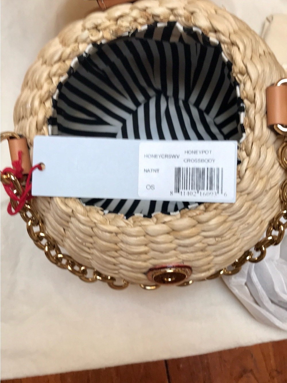 Frances Valentine Cream Woven Round Honeypot Crossbody Bag with Gold Chain
NWT - Picture 4 of 9